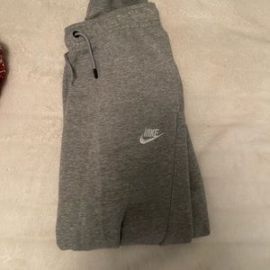 grey nike sweats